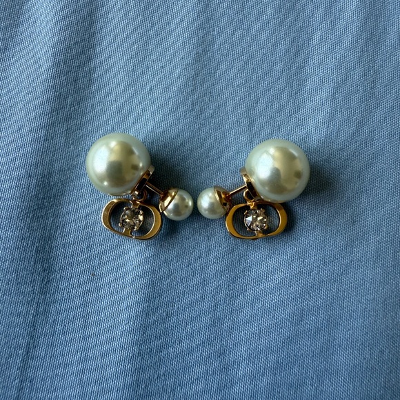 Dior Tribales Earrings - Picture 1 of 5